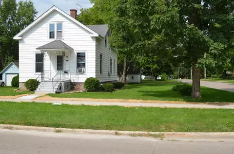 606 2nd St, Harvard, IL 60033 photo 1