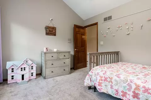 7593 Grace Dr, Roscoe, IL 61073 photo 31