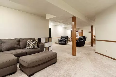7593 Grace Dr, Roscoe, IL 61073 photo 42