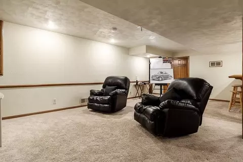 7593 Grace Dr, Roscoe, IL 61073 photo 43