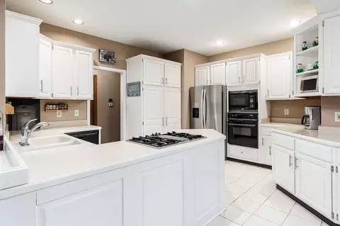 7593 Grace Dr, Roscoe, IL 61073 photo 20