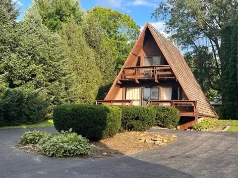569 Baintree, Lake Summerset, IL 61019 photo 2