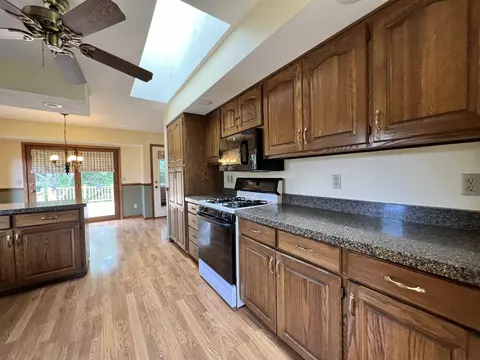 129 Echo Dr, Rockton, IL 61072 photo 9