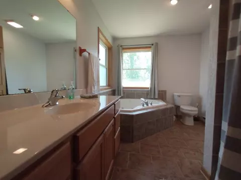2127 Hawthorne Dr, Lake Summerset, IL 61019 photo 15