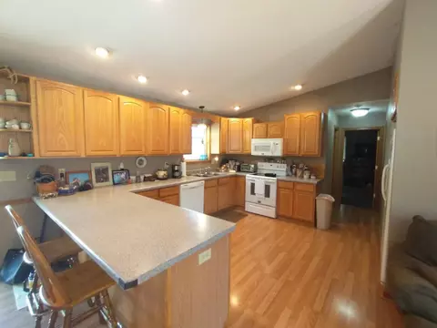 2127 Hawthorne Dr, Lake Summerset, IL 61019 photo 11