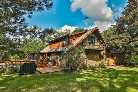 548 E Azalea Ter, Beloit, WI 53511 photo 1
