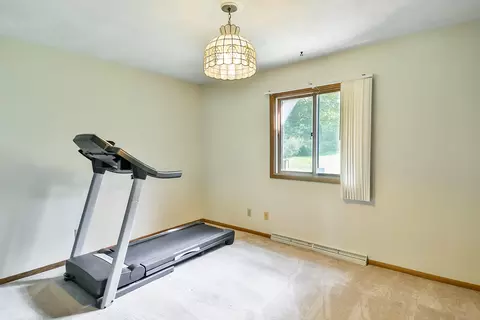 548 E Azalea Ter, Beloit, WI 53511 photo 24