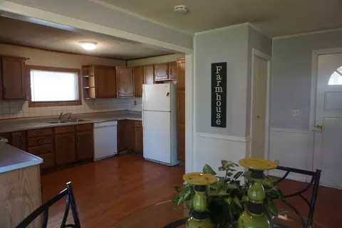 501 S 3rd St, Malta, IL 60150 photo 13