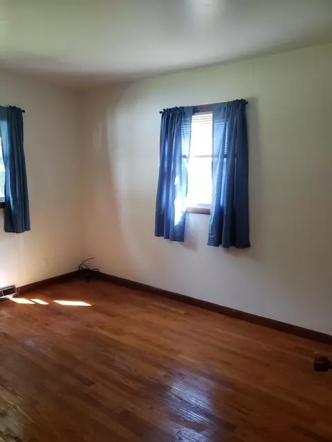 1424 Mark Dr, Freeport, IL 61032 photo 9