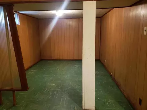 1424 Mark Dr, Freeport, IL 61032 photo 12