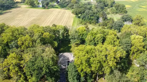 355 Corkhill Ct, Lake Summerset, IL 61019 photo 3