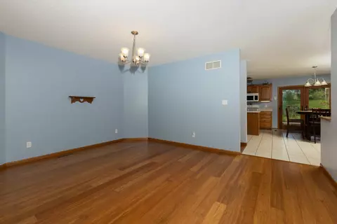 355 Corkhill Ct, Lake Summerset, IL 61019 photo 12