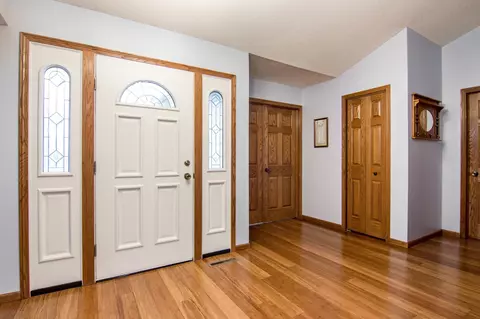 355 Corkhill Ct, Lake Summerset, IL 61019 photo 8