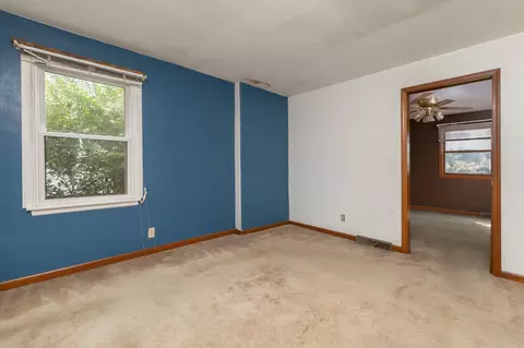 809 E Riverside Blvd, Loves Park, IL 61111 photo 13