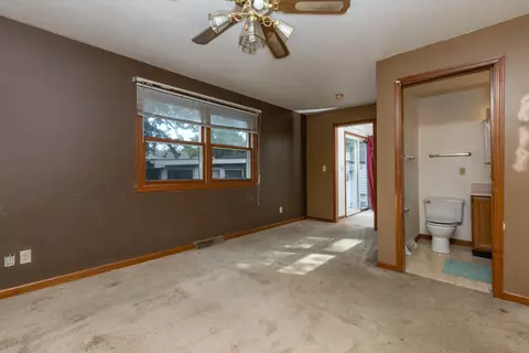 809 E Riverside Blvd, Loves Park, IL 61111 photo 11