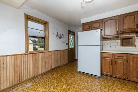 809 E Riverside Blvd, Loves Park, IL 61111 photo 8