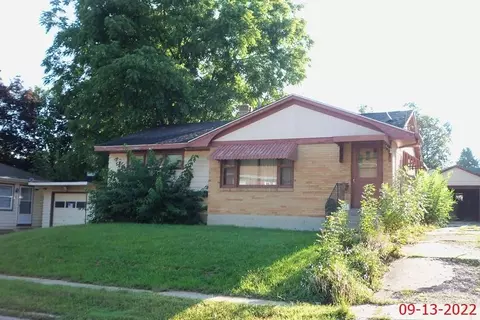 1239 S State Ave, Freeport, IL 61032 photo 1