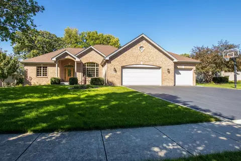 6596 Lindbloom Ln, Cherry Valley, IL 61016 photo 1