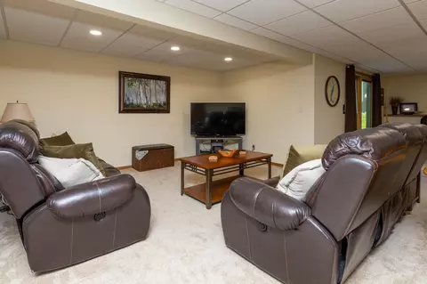 6596 Lindbloom Ln, Cherry Valley, IL 61016 photo 30