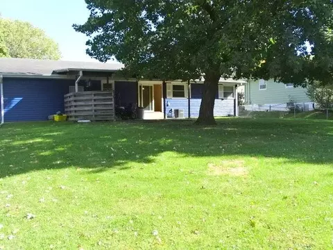 1818 Ridge Dr, Freeport, IL 61032 photo 11