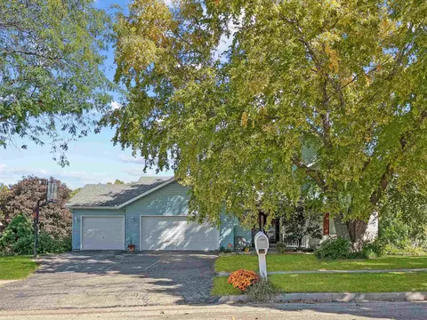 1061 Mesa Dr, Freeport, IL 61032 photo 26
