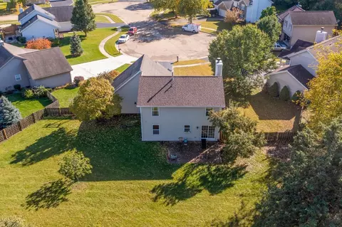 11218 Downing Ln, Roscoe, IL 61073 photo 8