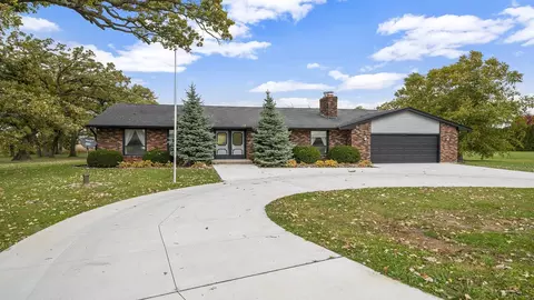966 Manchester Rd, South Beloit, IL 61080