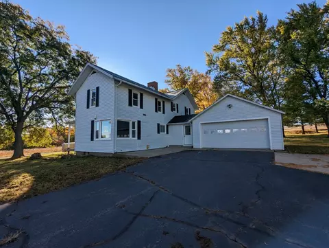 16530 Eicks Rd, Durand, IL 61024 photo 3