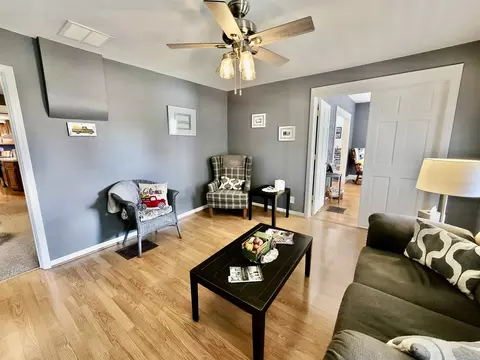 427 E 4th St, Byron, IL 61010 photo 7
