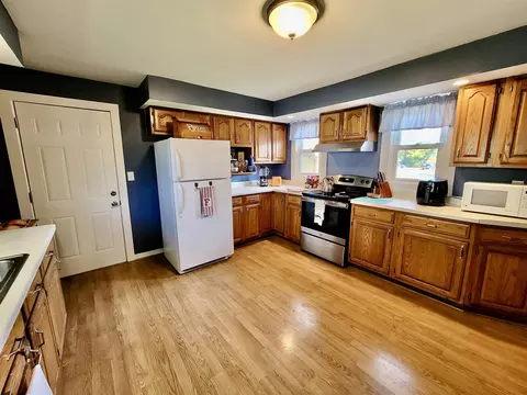 427 E 4th St, Byron, IL 61010 photo 13