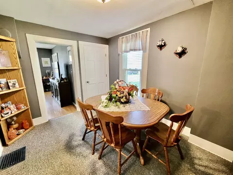 427 E 4th St, Byron, IL 61010 photo 10