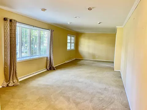 1815 Gladewood, Freeport, IL 61032 photo 3