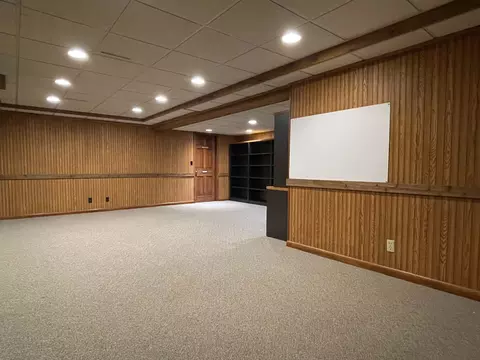 1815 Gladewood, Freeport, IL 61032 photo 17