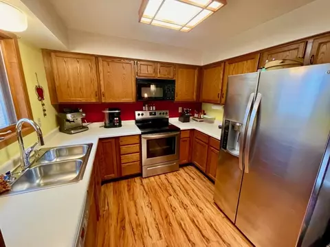 344 Corkhill, Lake Summerset, IL 61019 photo 2