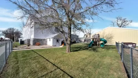 630 Main St, Pecatonica, IL 61063 photo 15