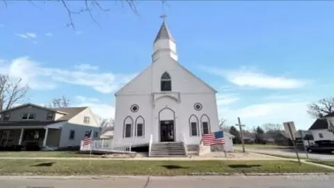 630 Main St, Pecatonica, IL 61063 photo 1
