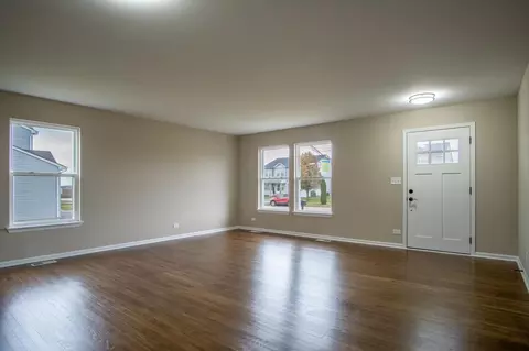 3044 E 6th St, Belvidere, IL 61008 photo 7
