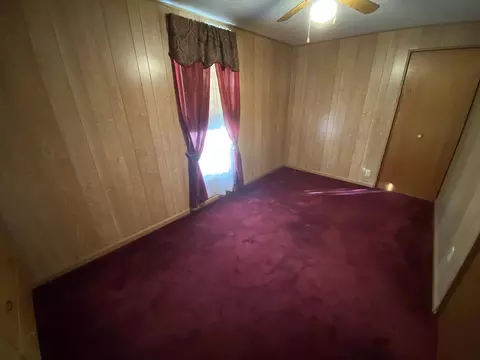 518 N Broad St, Lanark, IL 61046 photo 29