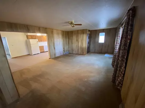 518 N Broad St, Lanark, IL 61046 photo 14