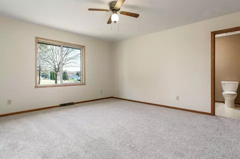 9287 Winterfield Ln, Roscoe, IL 61073 photo 45