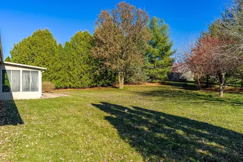 9287 Winterfield Ln, Roscoe, IL 61073 photo 15