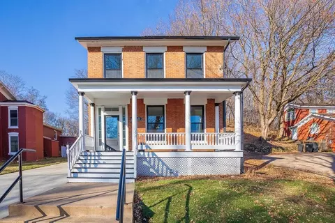 619 S Prospect, Galena, IL 61036