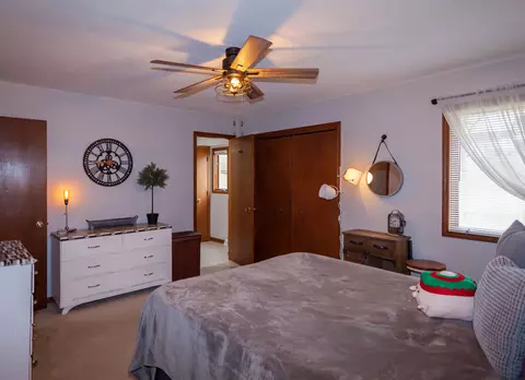 3982 Montclair Rd, Roscoe, IL 61073 photo 15