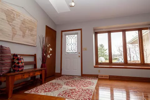 3982 Montclair Rd, Roscoe, IL 61073 photo 3
