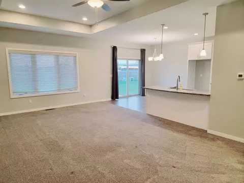 3041 S Bartells Dr, Beloit, WI 53511 photo 22