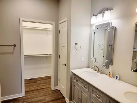 3041 S Bartells Dr, Beloit, WI 53511 photo 31
