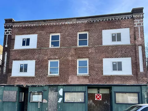 1320 7th St, Rockford, IL 61104