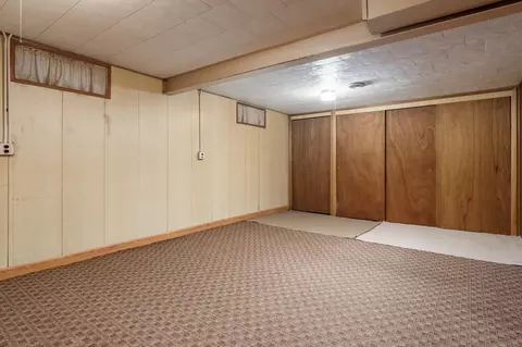 315 E 10th St, Pecatonica, IL 61063 photo 35