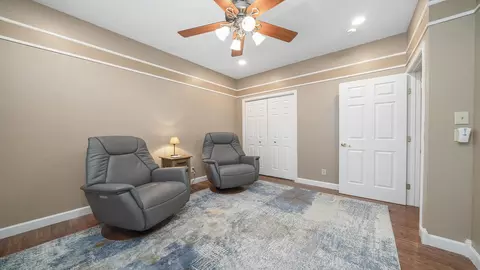 9074 Forest Ridge Dr, Roscoe, IL 61073 photo 22
