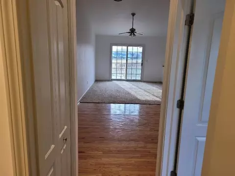 277 Par Five Dr, Dekalb, IL 60115 photo 12